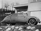 Tatra 77 byla prvním sériov vyrábným aerodynamickým vozem na svt.