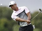 TRÉNINK. Golfista Tiger Woods se pipravuje na turnaj Cadillac Championship ve...