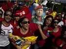 Venezuelané si pipomínají rok od úmrtí Hugo Chavese. (5. 3. 2014)