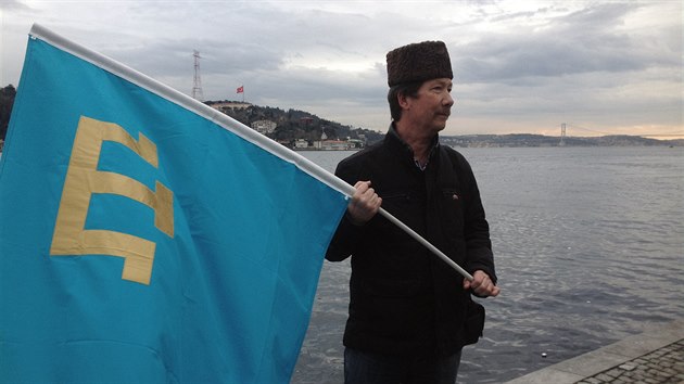 V Turecku žije asi 2,5 milionu krymských Tatarů - desetkrát více naž na Krymu.