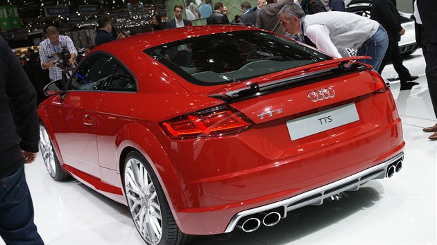 Nov Audi TT