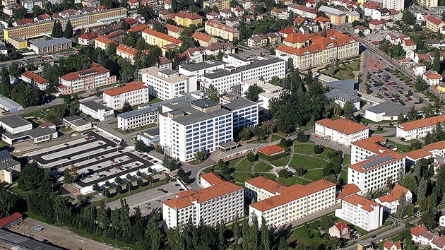 Dnes pat budjovick nemocnice se svou kapacitou 1 452 lek mezi nejvt zdravotnick zazen v esk republice.