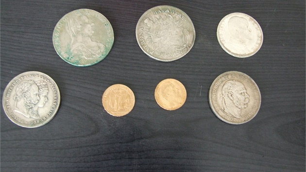 Mince mají rznou hodnoutu i rzné stáí.