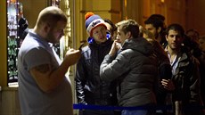 No�ní ruch v pra�ské Dlouhé ulici na Starém m�st� a okolí.