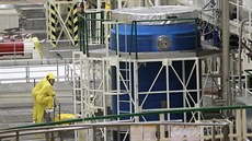 Výměna palivových kazet v Jaderné elektrárně Dukovany.