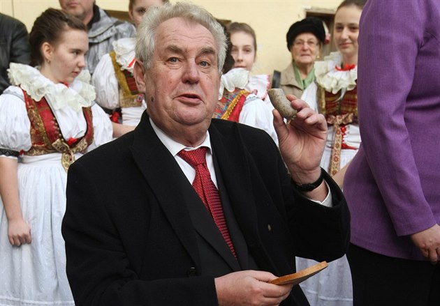 Zeman v kraji propagoval kanál DOL i tunel, odpůrce nazval zbabělci