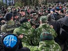 Hlavní táb ukrajinského námonictva v Sevastopolu obsadili Rusové (19. bezna...