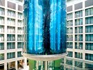 Obí akvárium Aqua Dom se nachází v hotelu Radisson poblí námstí...