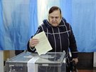 Obyvatelé Krymu v referendu rozhodují o budoucnosti poloostrova (16. bezna...