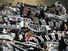 PODPORA. Fanouci Juventusu Turín bhem osmifinále Evropské ligy.