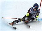 Mikaela Shiffrinová na svahu v Lenzerheide pi obím slalomu Svtového poháru.