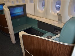 Uvnit� Airbusu A380 Korean Airlines registrace HL7614 na ruzy�ském leti�ti 14....