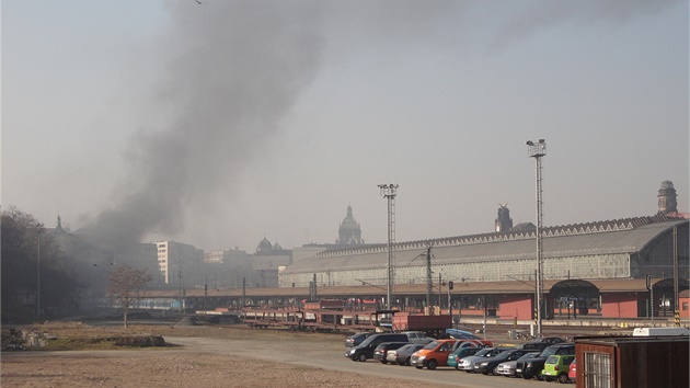 Požár u hlavního nádraží