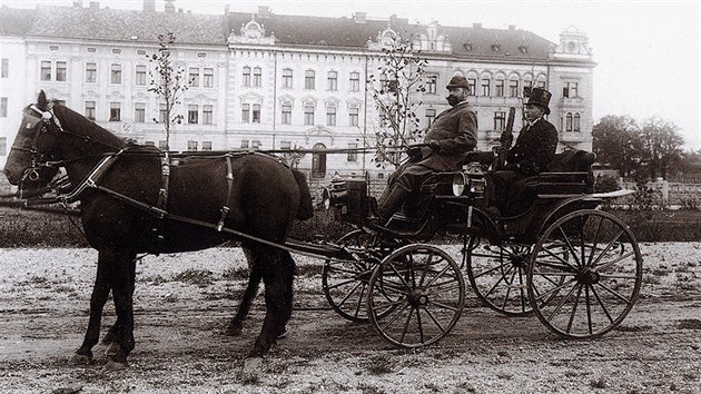 Fotografie z knihy Fotoalbum msta Hradce Krlov 1866 - 1918.