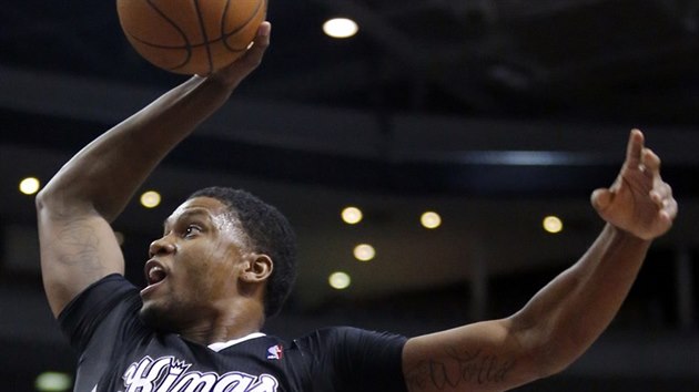 Rudy Gay ze Sacramenta se chyst ke smei