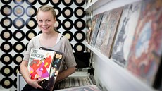 Magdaléna Zemanová, majitelka obchodu s gramofonovými deskami Happyfeet v