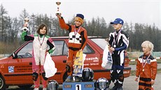 Karel Hanika (uprostřed) vítězil už v závodech minibiků.