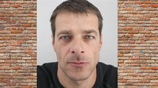 Vietnamské prodava�e brutáln� oloupil p�ta�ty�icetiletý Jan Novák. M��e se...