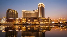 Macao má zhruba p�l milionu obyvatel a je jedním z nejhust�ji osídlených území...