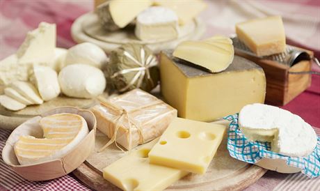 kodlivý sýr lze vrátit tam, kde byl zakoupen - do kamenných prodejen spolenosti eský archiv vín. Ilustraní foto