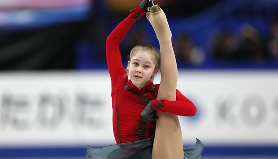 Ruská krasobruslařka Julia Lipnická na světovém šampionátu v Japonsku, kde...