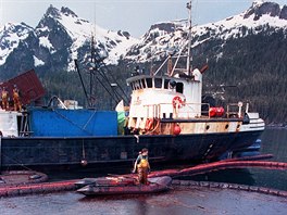 Exxon Valdez bylo jméno tankeru americké ropné společnosti Exxon Mobil podle...