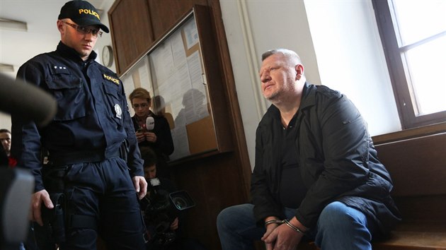 Ivo Rittig u Obvodnho soudu pro Prahu 5. (21. bezna 2014)