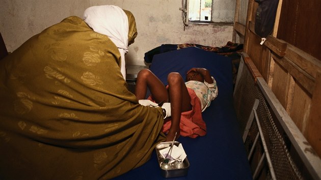 ensk obzka je nejrozenj v Africe. Na fotografii je provdna dvce v Somlsku. Ilustran snmek.