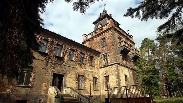 Pardubick Zmeek, kde za Heydrichidy bylo popraveno okolo dvou stovek lid, vetn obyvatel vyplench Lek