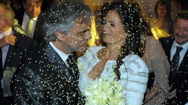 Andrea Bocelli si vzal matku sv dcery Virginie.