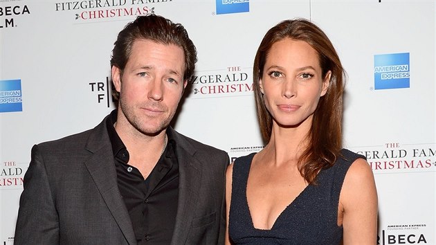 Edward Burns a Christy Turlingtonov (27. listopadu 2012)