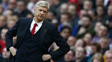 Mana�er Arsenalu Arséne Wenger b�hem duelu proti Manchesteru City