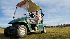 Golfista Roman ebrle na Park Golfu v Hradci Králové