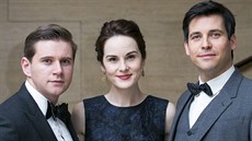 Allen Leech, Michelle Dockeryová a Rob James-Collier (27. bezna 2014)