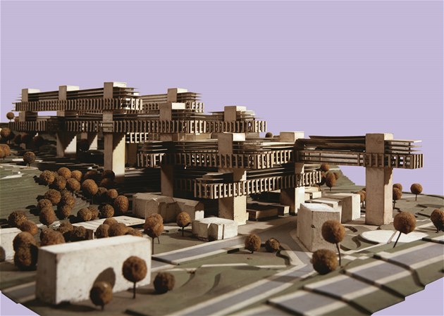 Model dom na sloupech nad Koíemi, tzv. superstruktur