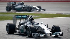 Lewis Hamilton - suvérénní král Velké ceny Malajsie.