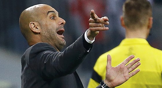 Pep Guardiola, kou Bayernu Mnichov.