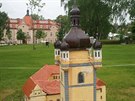 model zámku Mlník v parku u zámku Berchtold jihovýchodn od Prahy