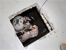 Amerití policisté objevili dva propracované tunely, které mly patrn slouit