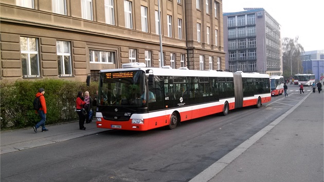 Zmatek v Dejvicích