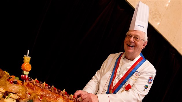 Kuchař Jiří Eichner, který vaří podle starých receptur, na kulinářské akci Gastro Hradec 2014 v královéhradeckém kongresovém centru Aldis. 