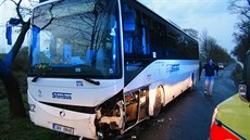 Sráka autobusu a felicie mezi Hájkem a Kolodjemi (3. dubna 2014)