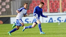 Emir Zeba ze Znojma se raduje z gólu proti Brnu. 