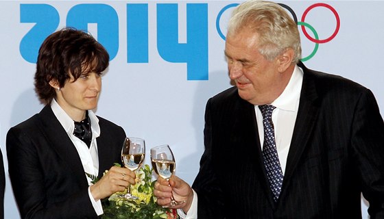 CINK. Prezident Zeman se na Hrad potkal s Martinou Sáblíkovou a dalími