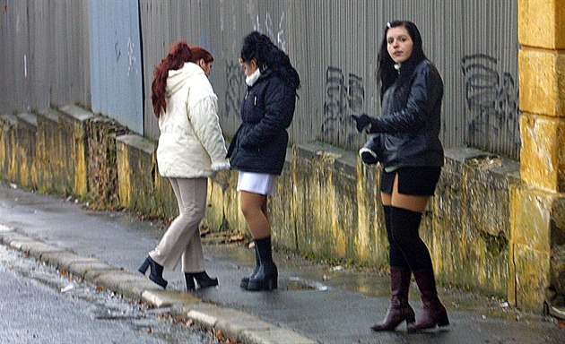 Prostitutes Vynohradiv, Escort in Ukraine