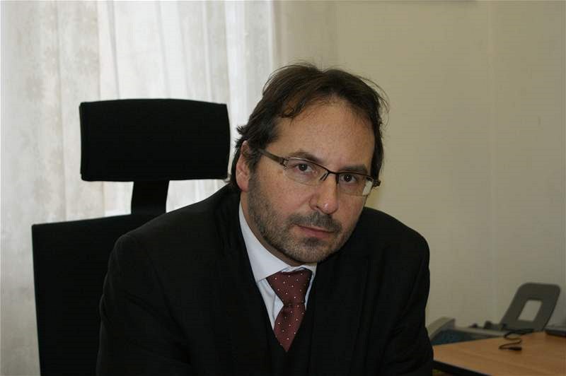 �editel Generálního finan�ního �editelství Jan Kní�ek. Na svou funkci rezignuje...