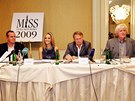 Nové vedení Miss R: Duan Kunovský, Taána Kuchaová, Jií Adamec a Milo
