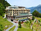 Märchenhotel Bellevue, pohádková vyhlídka v horách výcarského kantonu Glarus.