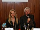 Miss World 2006 Taána Kuchaová a prezident Milo Zapletal zahájili