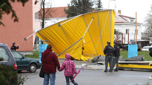 A nehoda se stala pro kolemjdouc i zvltn atrakc.